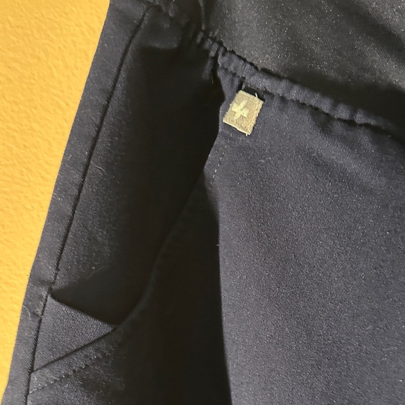 Figs Women's Dark Blue Jogger Pants - Picture 3 of 9